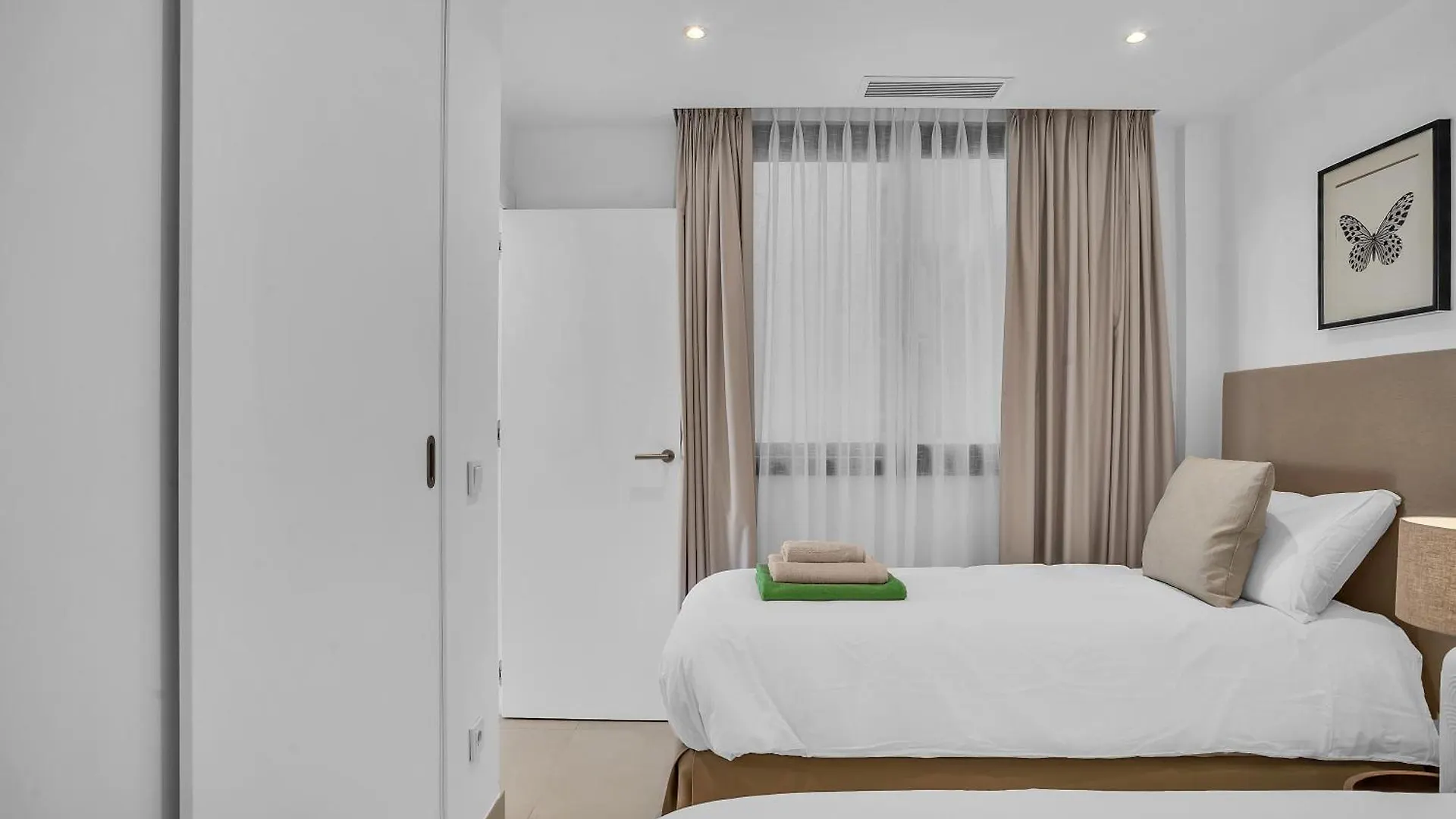 La Viu - Luxury Beachfront Apartment Estepona Spain