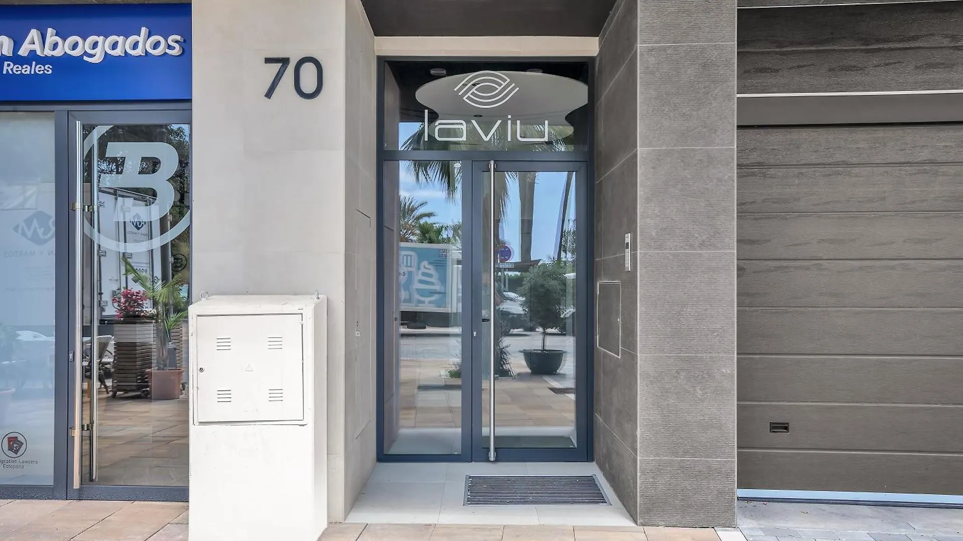 La Viu - Luxury Beachfront Apartment Estepona
