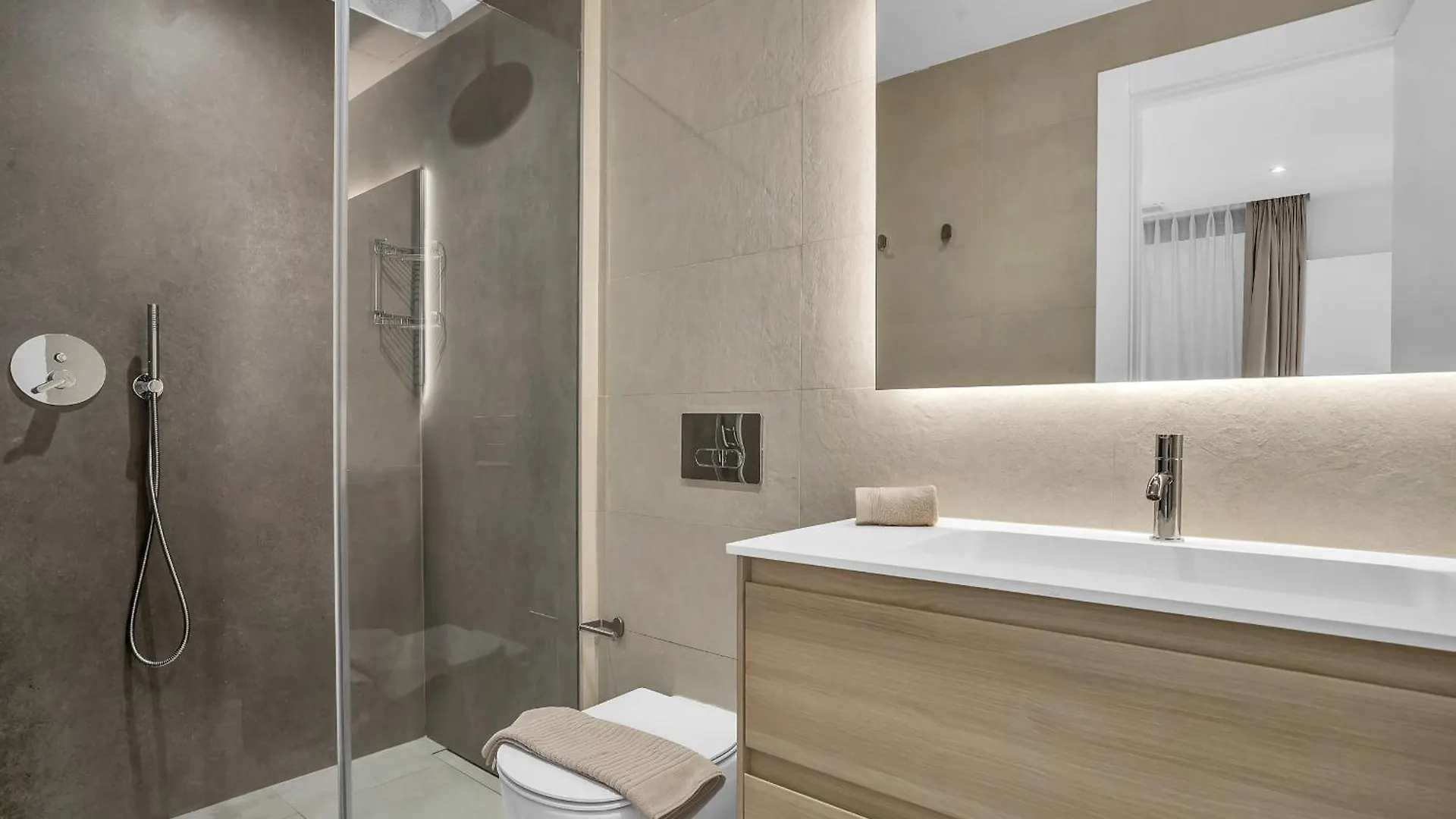 La Viu - Luxury Beachfront Apartment Estepona